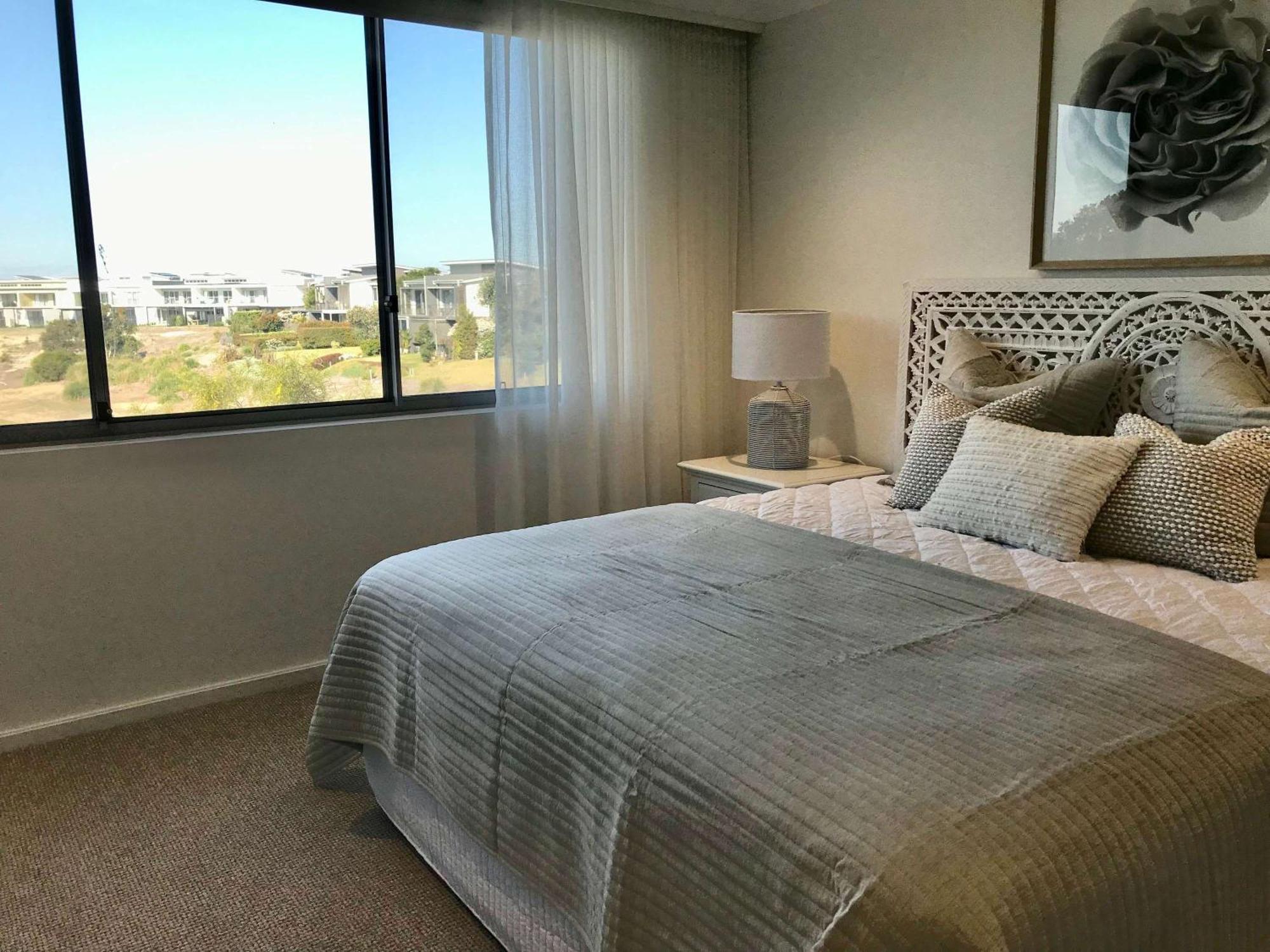 Pullman Magenta Shores Resort Entrance Exteriör bild A bedroom in a typical apartment