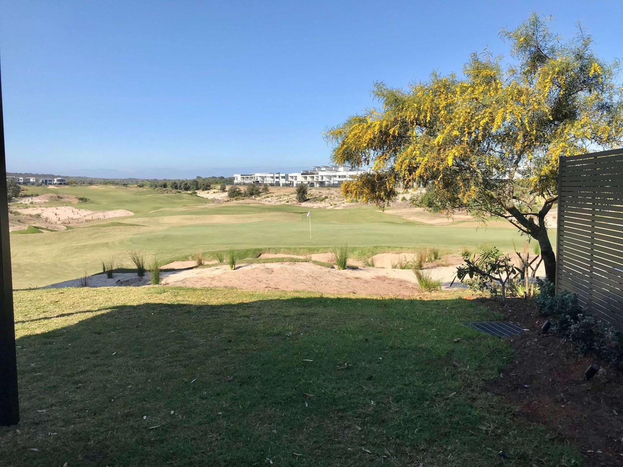 Pullman Magenta Shores Resort Entrance Exteriör bild Golf course at the Club at Torrey Pines